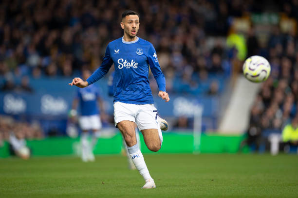 这背后是他 这背后是他